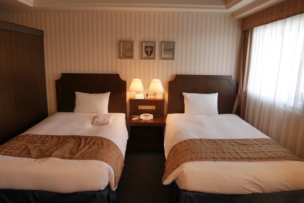 Shin Yokohama Grace Hotel Экстерьер фото